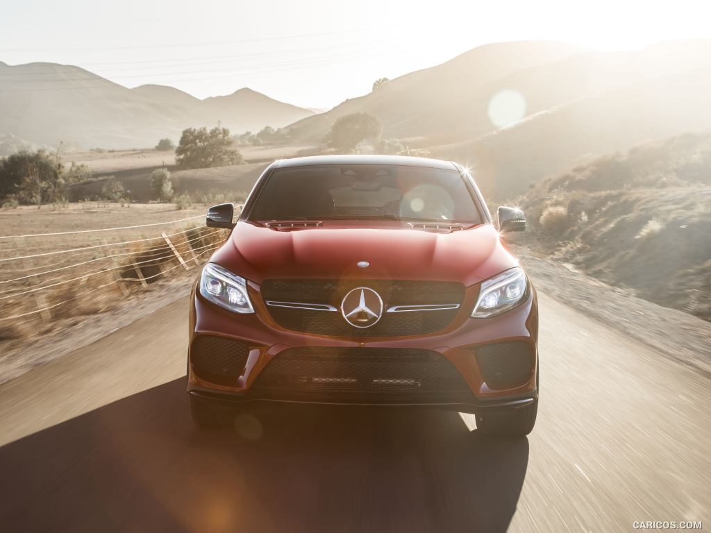 2016 Mercedes-Benz GLE 450 AMG Coupe 4MATIC (US-Spec) - Front