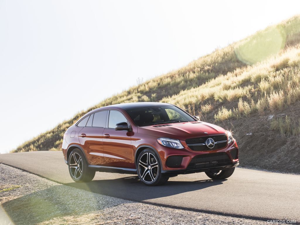 2016 Mercedes-Benz GLE 450 AMG Coupe 4MATIC (US-Spec) - Front