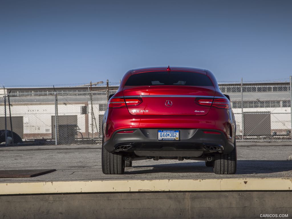 2016 Mercedes-Benz GLE 450 AMG Coupe 4MATIC (US-Spec) - Rear