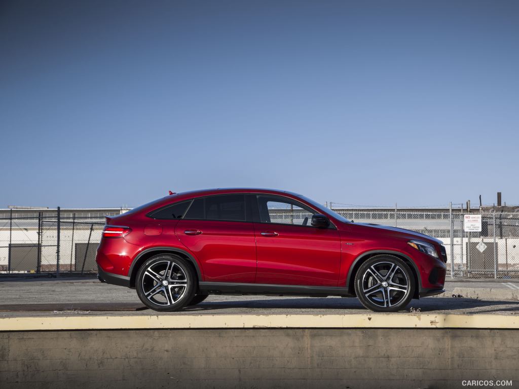 2016 Mercedes-Benz GLE 450 AMG Coupe 4MATIC (US-Spec) - Side