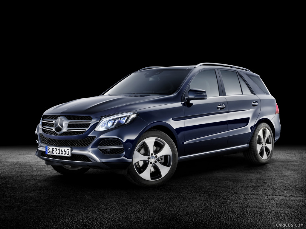 2016 Mercedes-Benz GLE-Class GLE 250 d (Cavansite Blue Metallic) - Front