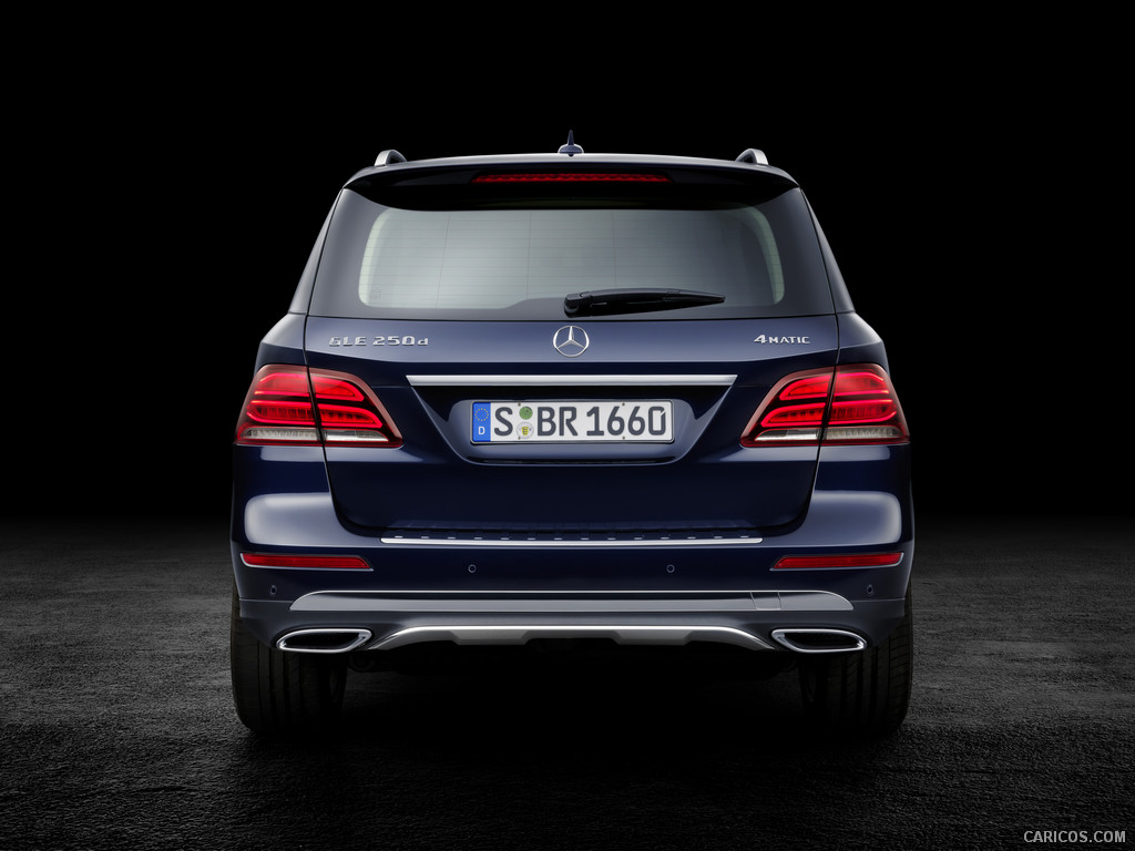 2016 Mercedes-Benz GLE-Class GLE 250 d (Cavansite Blue Metallic) - Rear