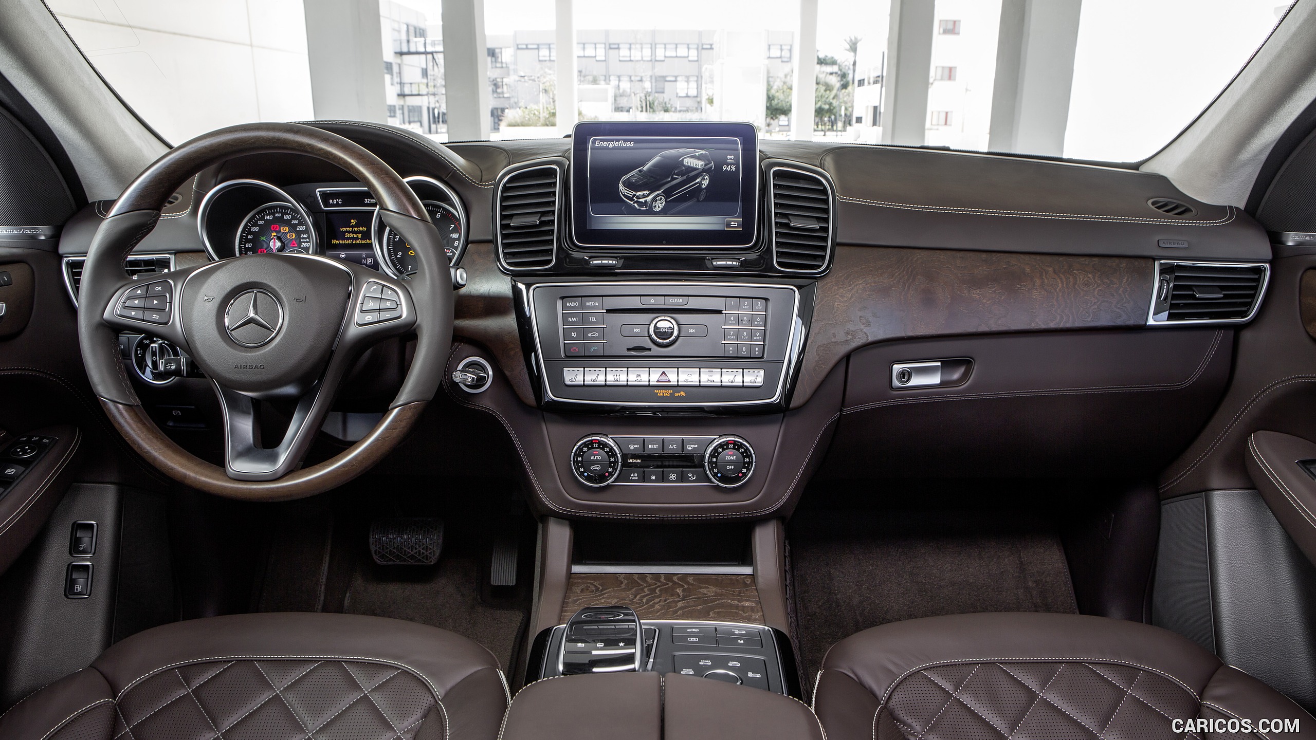 2016 Mercedes-Benz GLE-Class GLE 500 e - Interior, #23 of 141