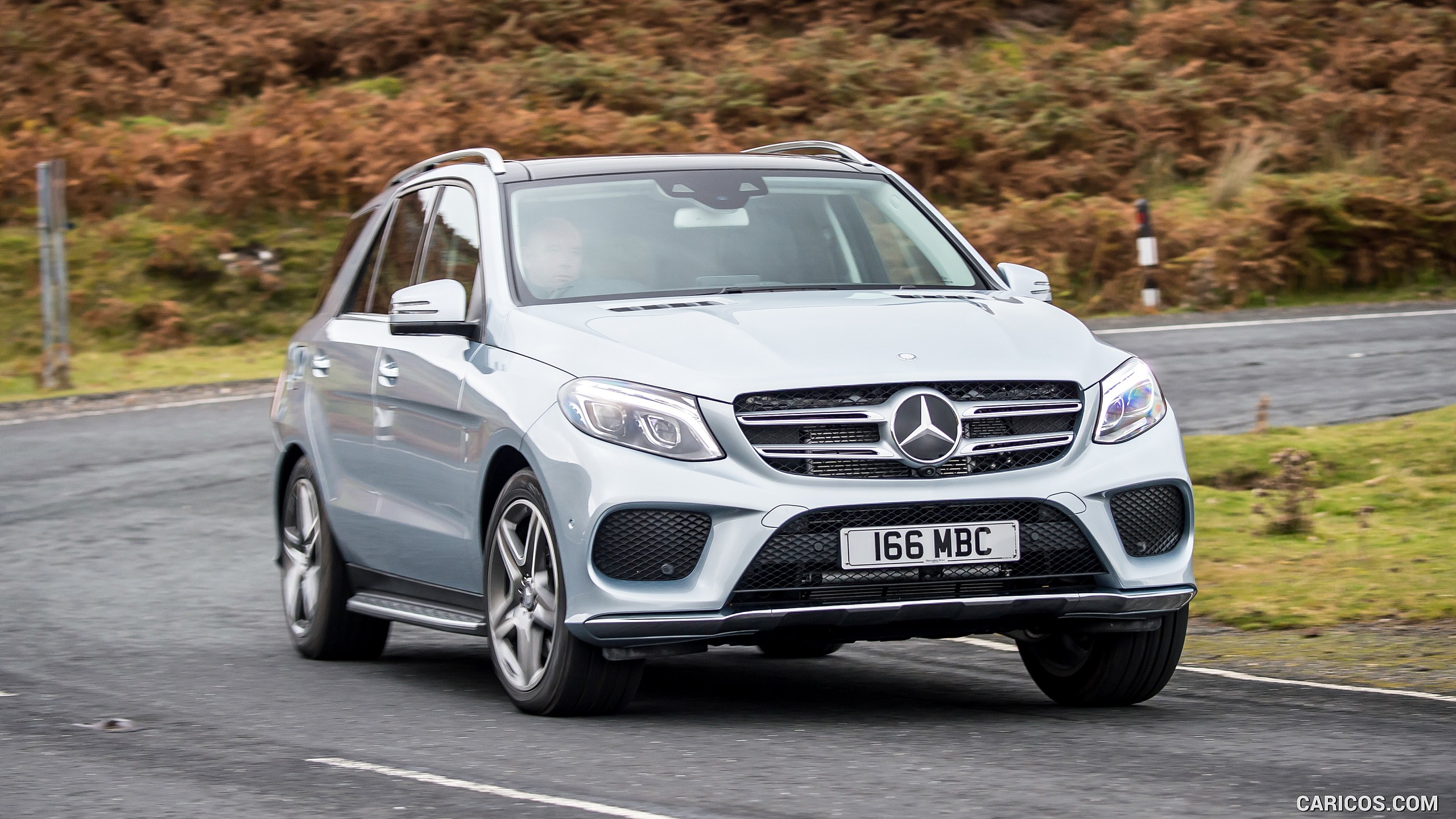2016 Mercedes-Benz GLE-Class GLE 500e Plug-in-Hybrid AMG Line (UK-Spec) - Front, #109 of 141