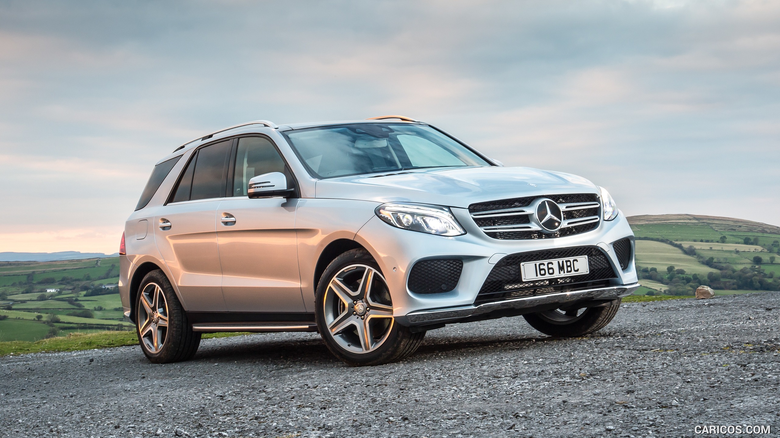 2016 Mercedes-Benz GLE-Class GLE 500e Plug-in-Hybrid AMG Line (UK-Spec) - Front, #116 of 141