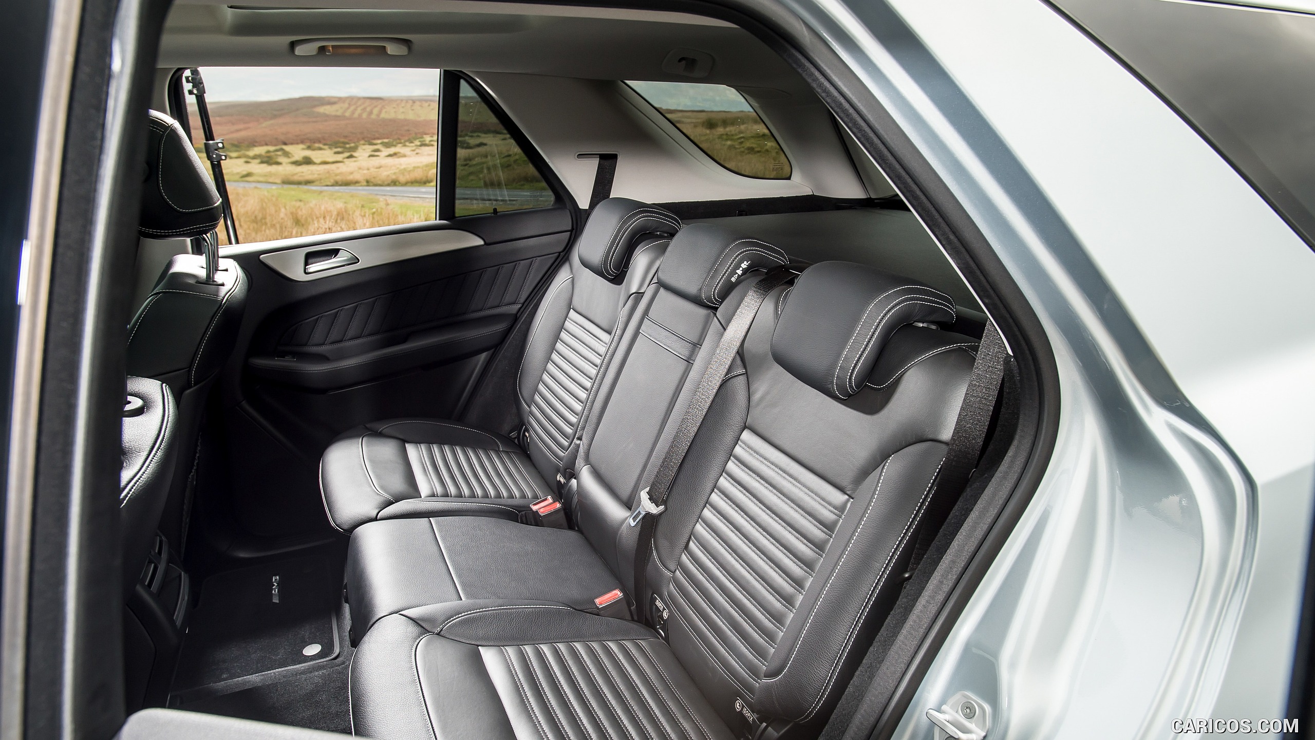 2016 Mercedes-Benz GLE-Class GLE 500e Plug-in-Hybrid AMG Line (UK-Spec) - Interior, Rear Seats, #139 of 141
