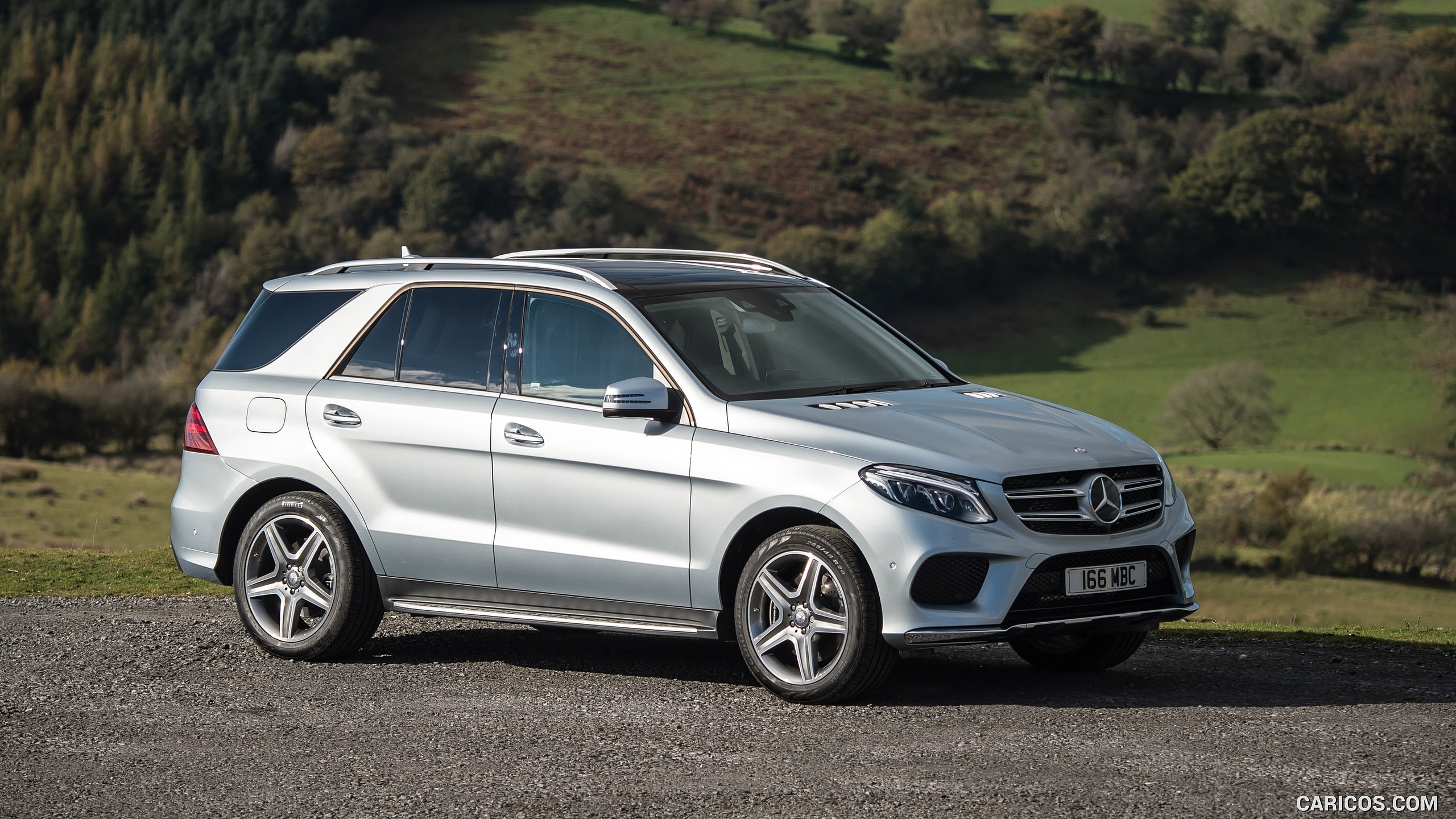2016 Mercedes-Benz GLE-Class GLE 500e Plug-in-Hybrid AMG Line (UK-Spec) - Side, #92 of 141