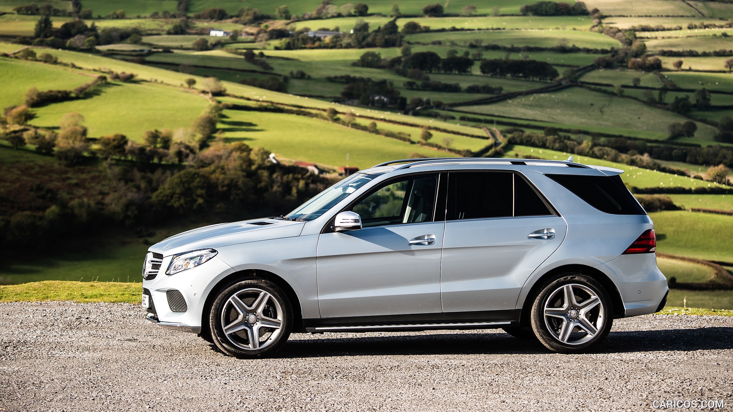 2016 Mercedes-Benz GLE-Class GLE 500e Plug-in-Hybrid AMG Line (UK-Spec) - Side, #94 of 141