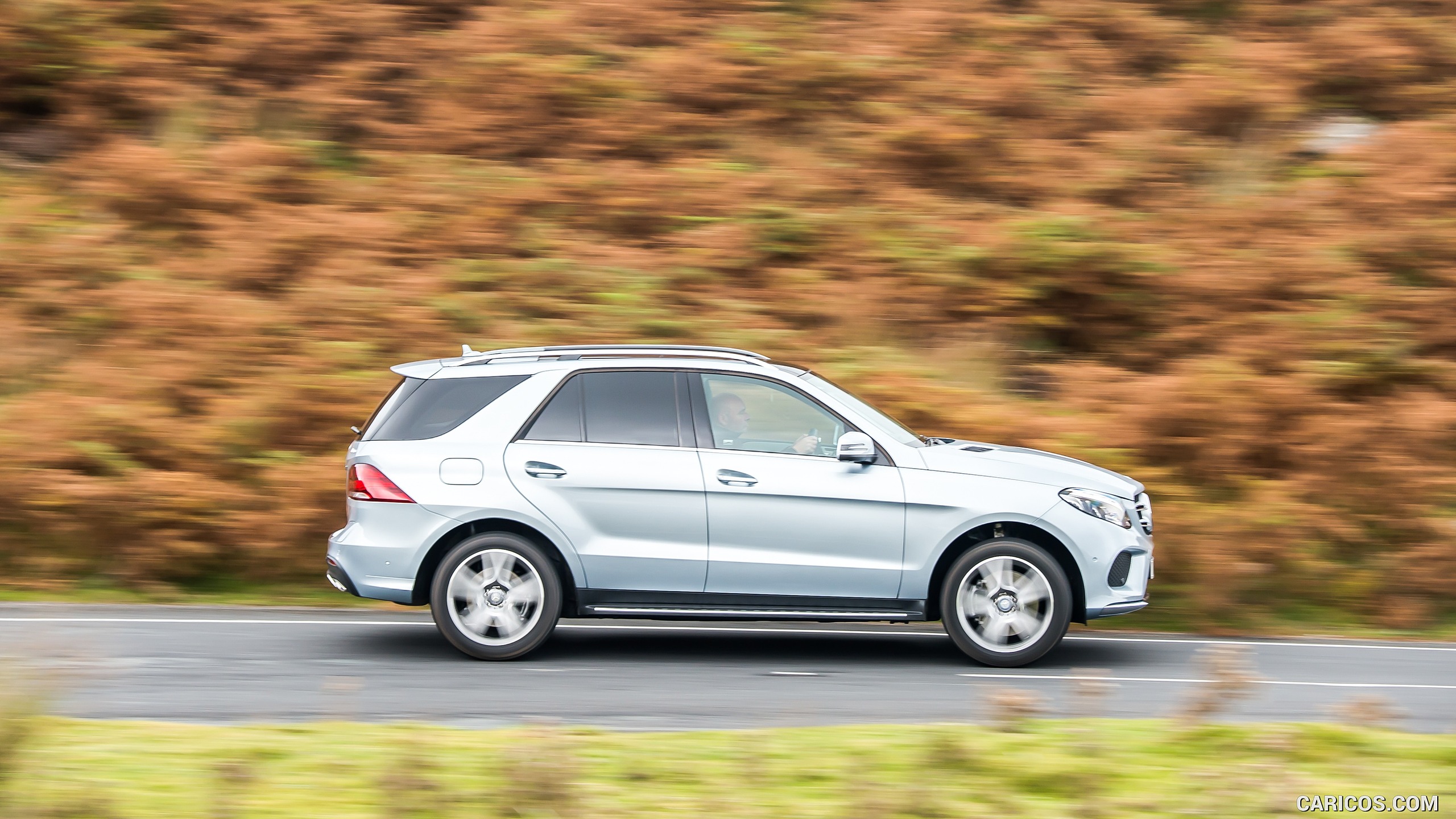 2016 Mercedes-Benz GLE-Class GLE 500e Plug-in-Hybrid AMG Line (UK-Spec) - Side, #108 of 141