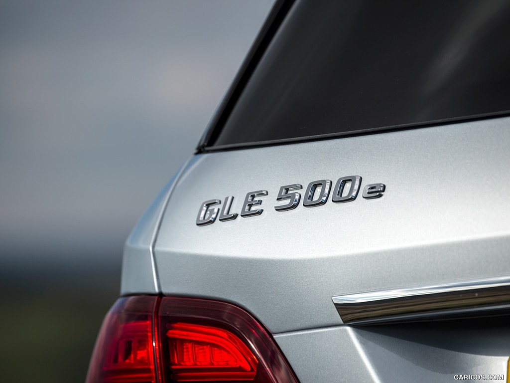 2016 Mercedes-Benz GLE-Class GLE 500e Plug-in-Hybrid AMG Line (UK-Spec) - Detail