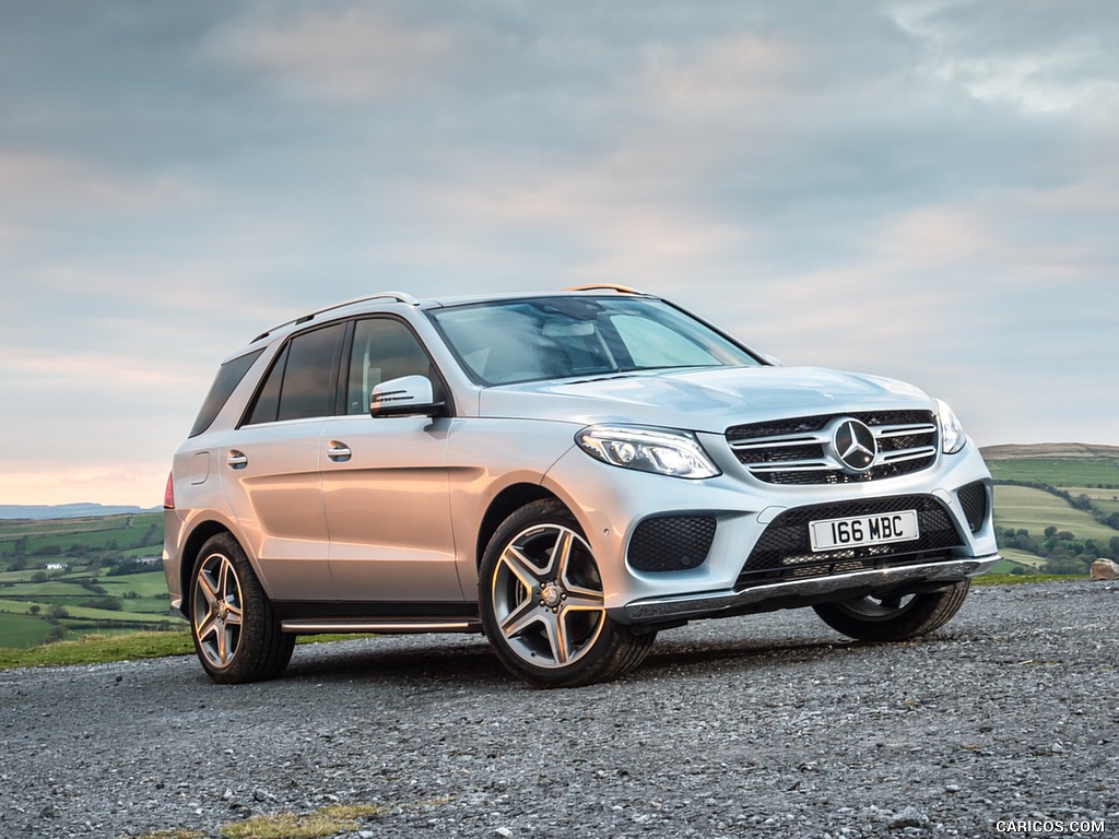 2016 Mercedes-Benz GLE-Class GLE 500e Plug-in-Hybrid AMG Line (UK-Spec) - Front