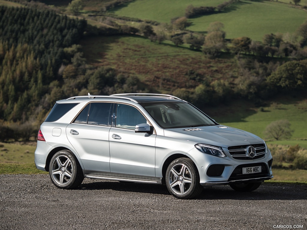 2016 Mercedes-Benz GLE-Class GLE 500e Plug-in-Hybrid AMG Line (UK-Spec) - Side