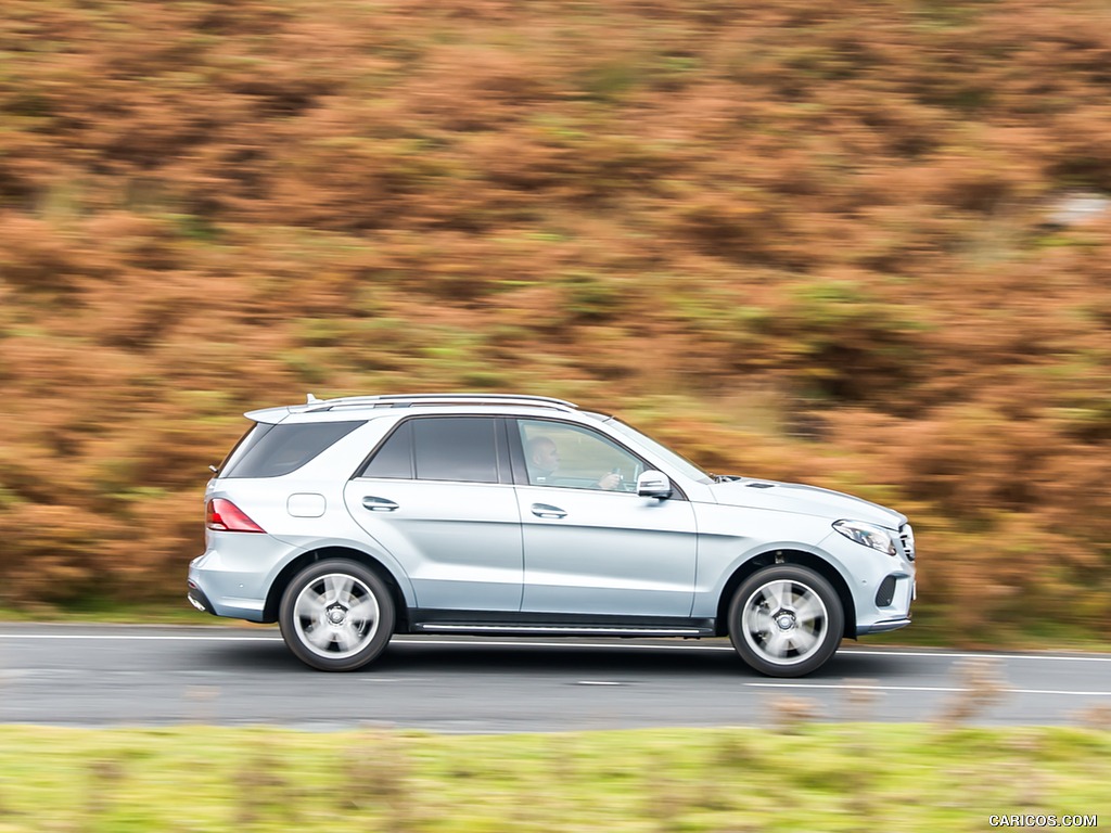 2016 Mercedes-Benz GLE-Class GLE 500e Plug-in-Hybrid AMG Line (UK-Spec) - Side