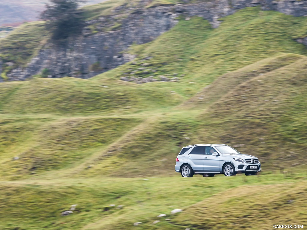 2016 Mercedes-Benz GLE-Class GLE 500e Plug-in-Hybrid AMG Line (UK-Spec) - Side