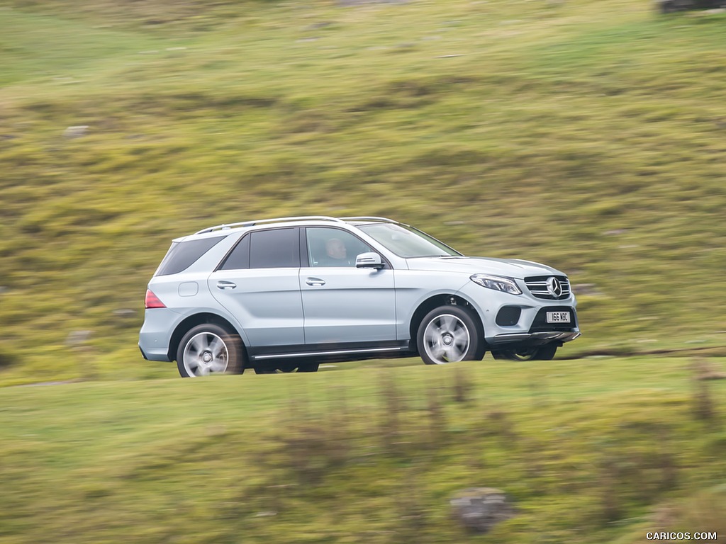 2016 Mercedes-Benz GLE-Class GLE 500e Plug-in-Hybrid AMG Line (UK-Spec) - Side