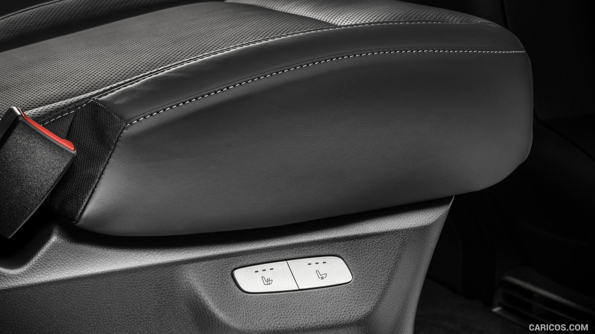 2016 Mercedes-Benz V-Class V250 d AMG Line - Rear Seat Air Conditioning - Interior Detail, #10 of 11