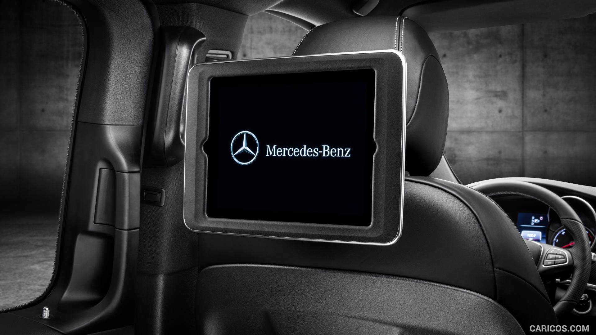 2016 Mercedes-Benz V-Class V250 d AMG Line - iPad Holder - Interior Detail, #8 of 11