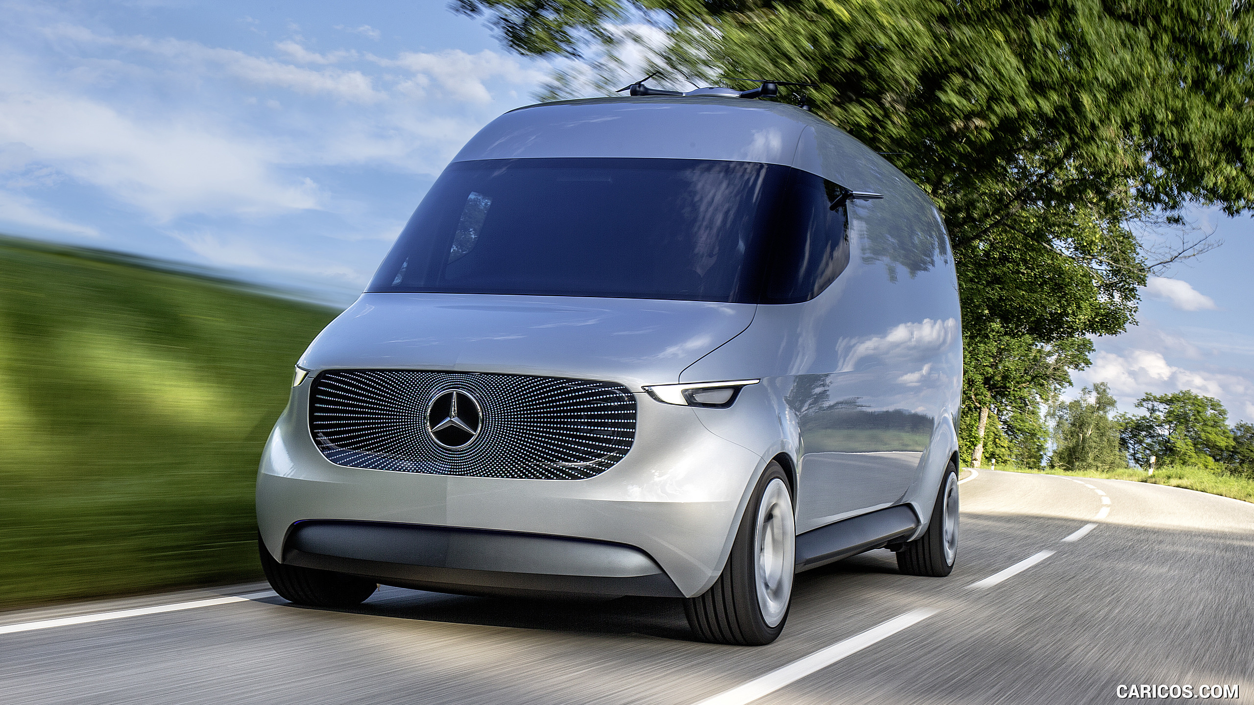 2016 Mercedes-Benz Vision Van Concept - Front, #2 of 19