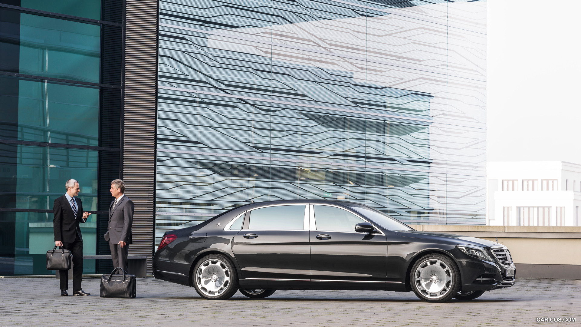 2016 Mercedes-Maybach S-Class S600 - Side, #5 of 225