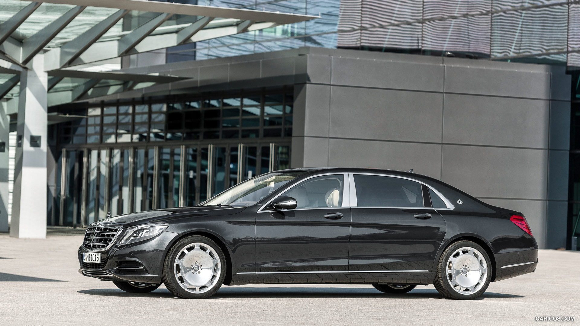 2016 Mercedes-Maybach S-Class S600 - Side, #11 of 225