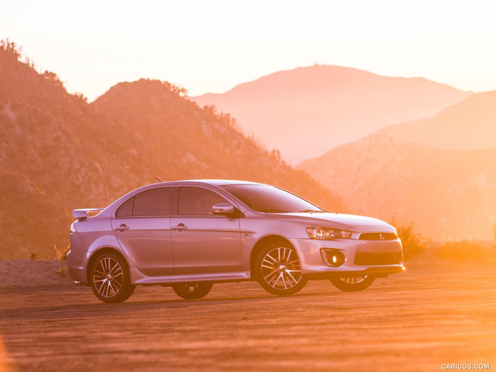 2016 Mitsubishi Lancer - Side