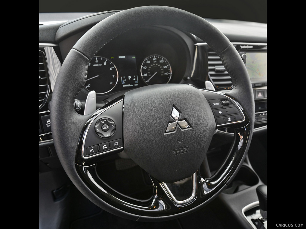 2016 Mitsubishi Outlander  - Interior Steering Wheel