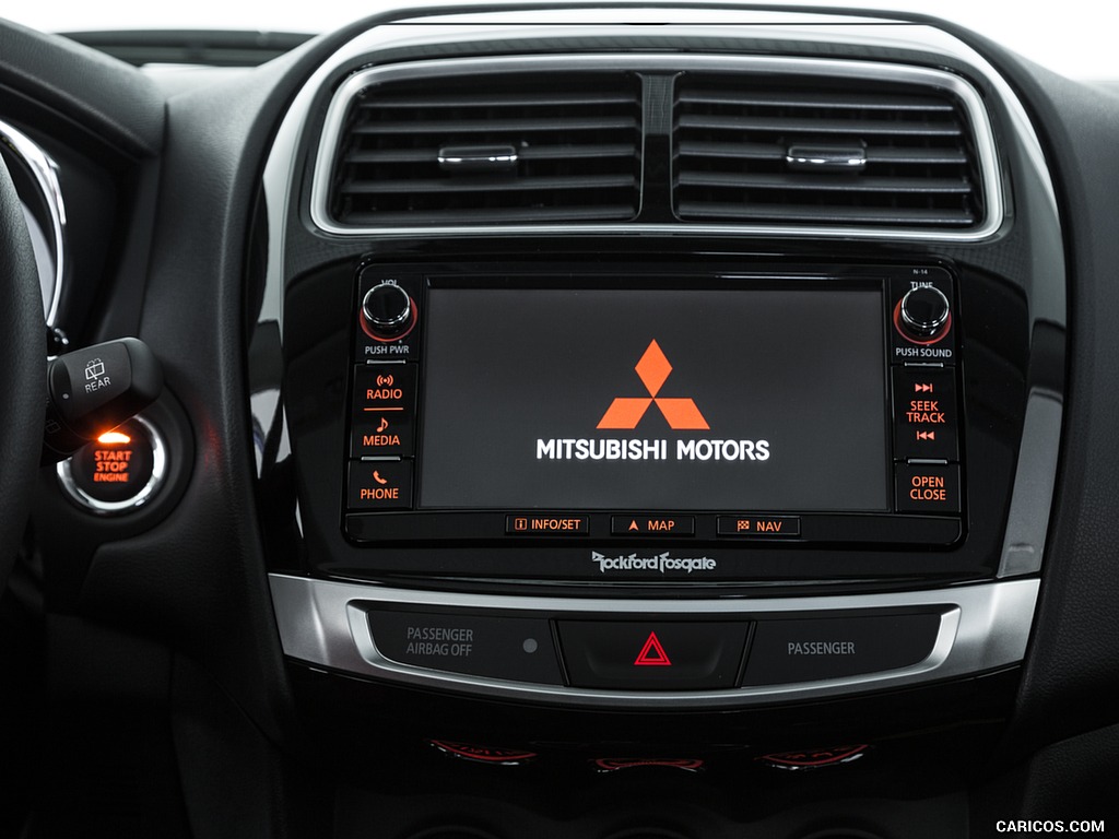 2016 Mitsubishi Outlander Sport SEL - Central Console