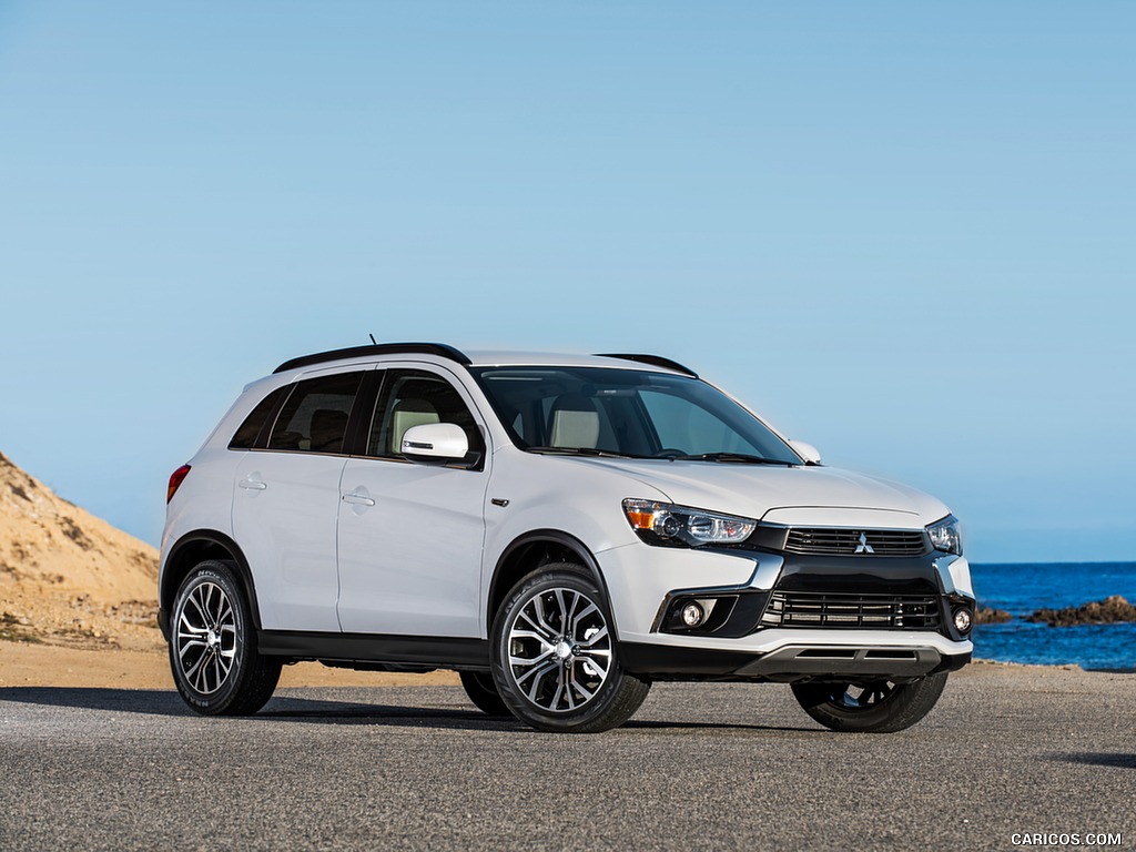 2016 Mitsubishi Outlander Sport SEL - Front