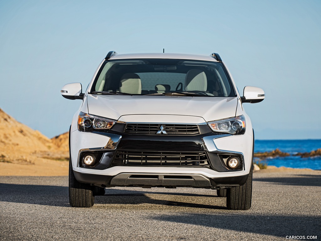 2016 Mitsubishi Outlander Sport SEL - Front