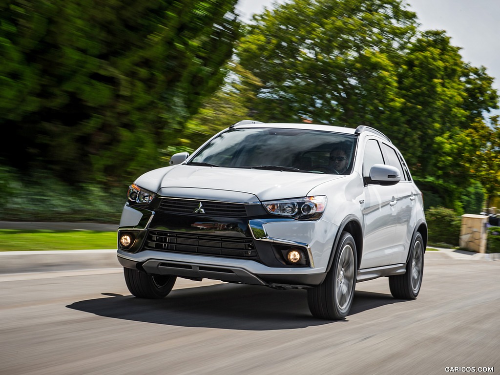 2016 Mitsubishi Outlander Sport SEL - Front