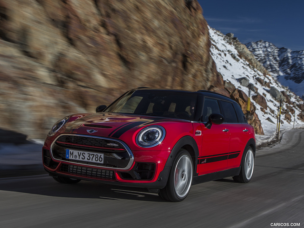 2017 MINI Clubman John Cooper Works - Front Three-Quarter