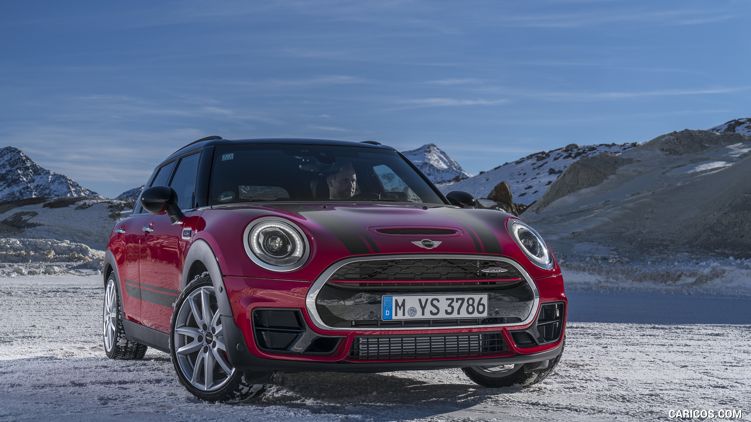 2017 MINI Clubman John Cooper Works in Snow - Front, #39 of 72