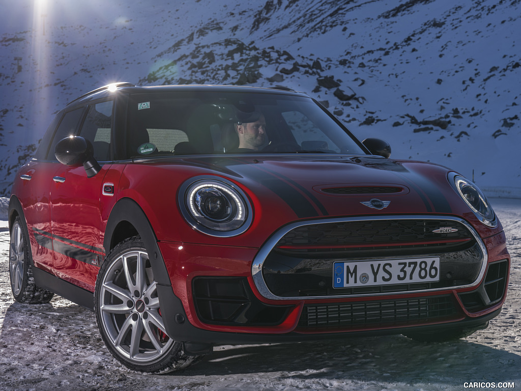 2017 MINI Clubman John Cooper Works in Snow - Front