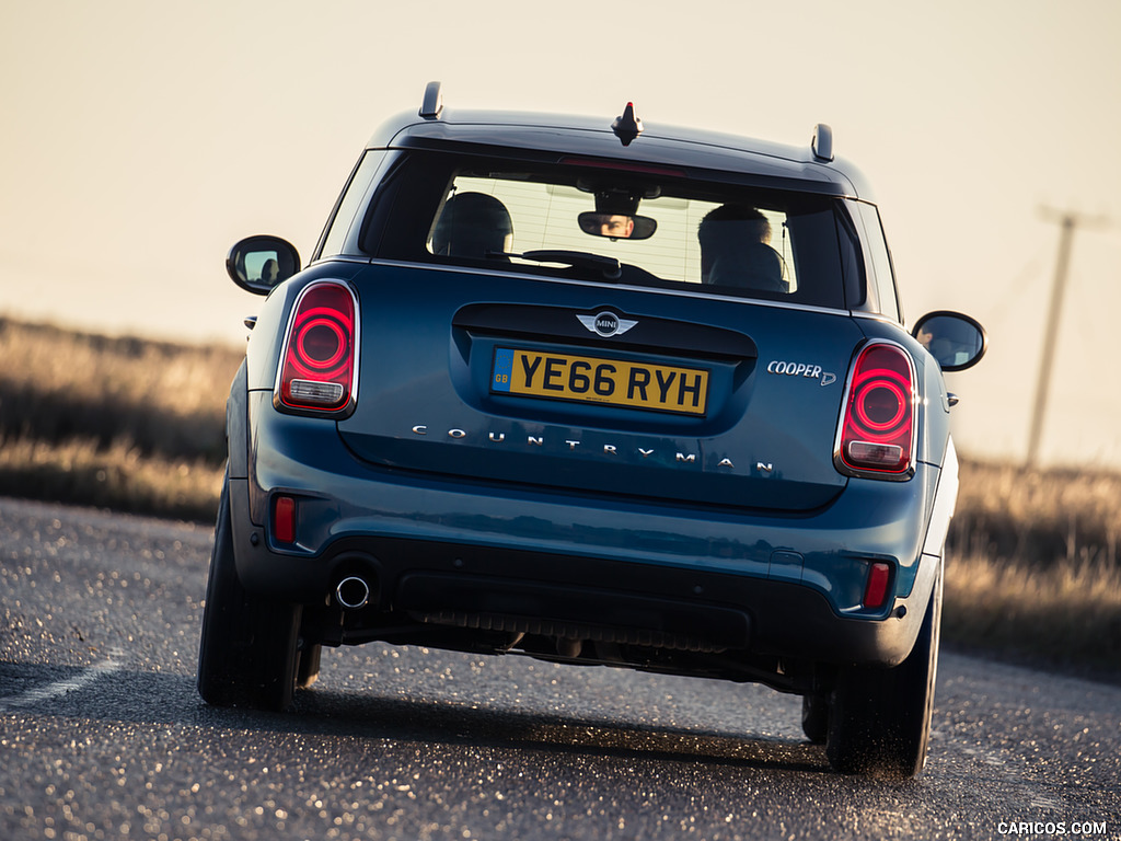 2017 MINI Cooper D Countryman (UK-Spec) - Rear