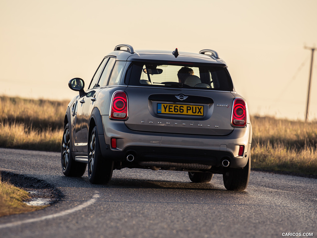 2017 MINI Cooper S Countryman (UK-Spec) - Rear