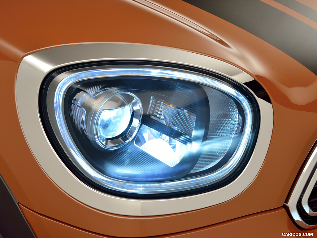 2017 MINI Cooper S Countryman ALL4 - Headlight