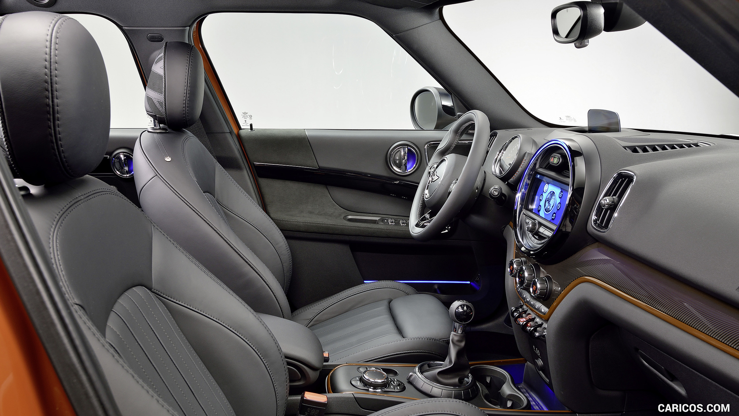 2017 MINI Cooper S Countryman ALL4 - Interior, Front Seats, #228 of 372