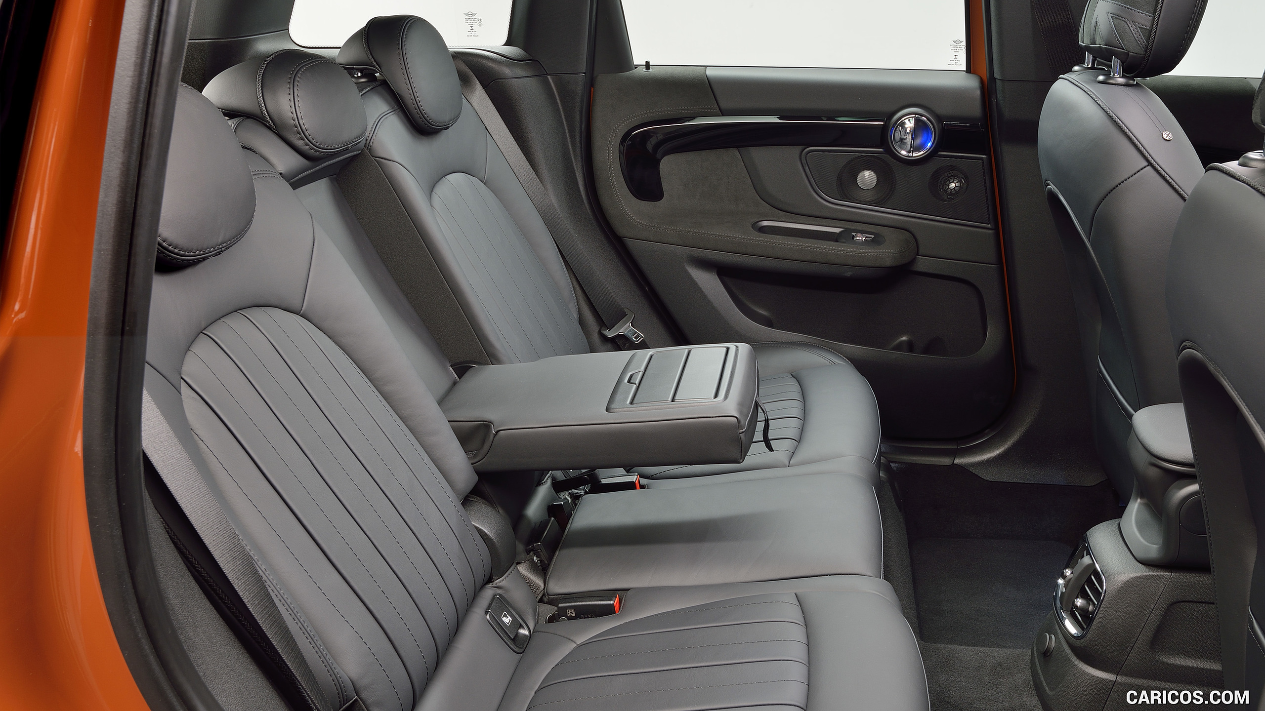 2017 MINI Cooper S Countryman ALL4 - Interior, Rear Seats, #231 of 372