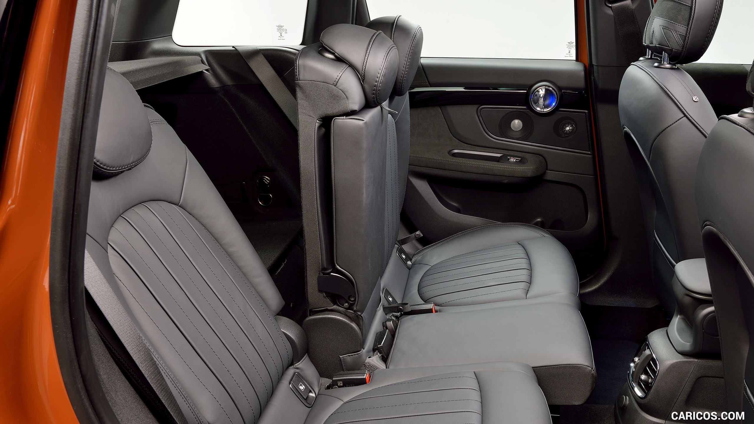 2017 MINI Cooper S Countryman ALL4 - Interior, Rear Seats, #234 of 372