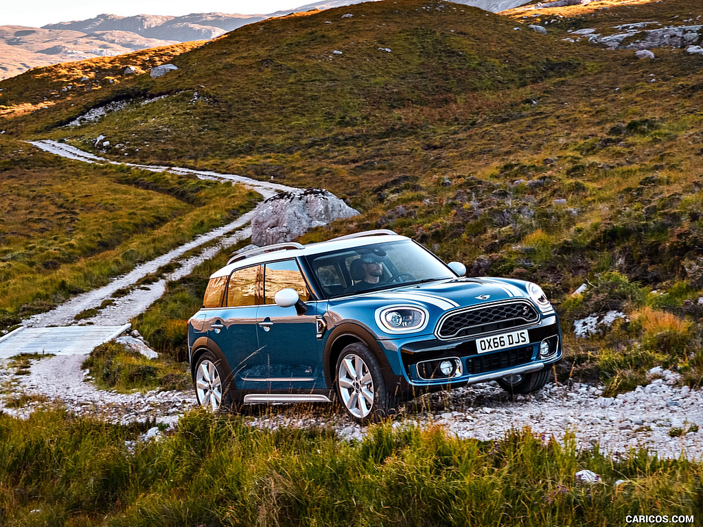 2017 MINI Cooper S Countryman ALL4 - Off-Road