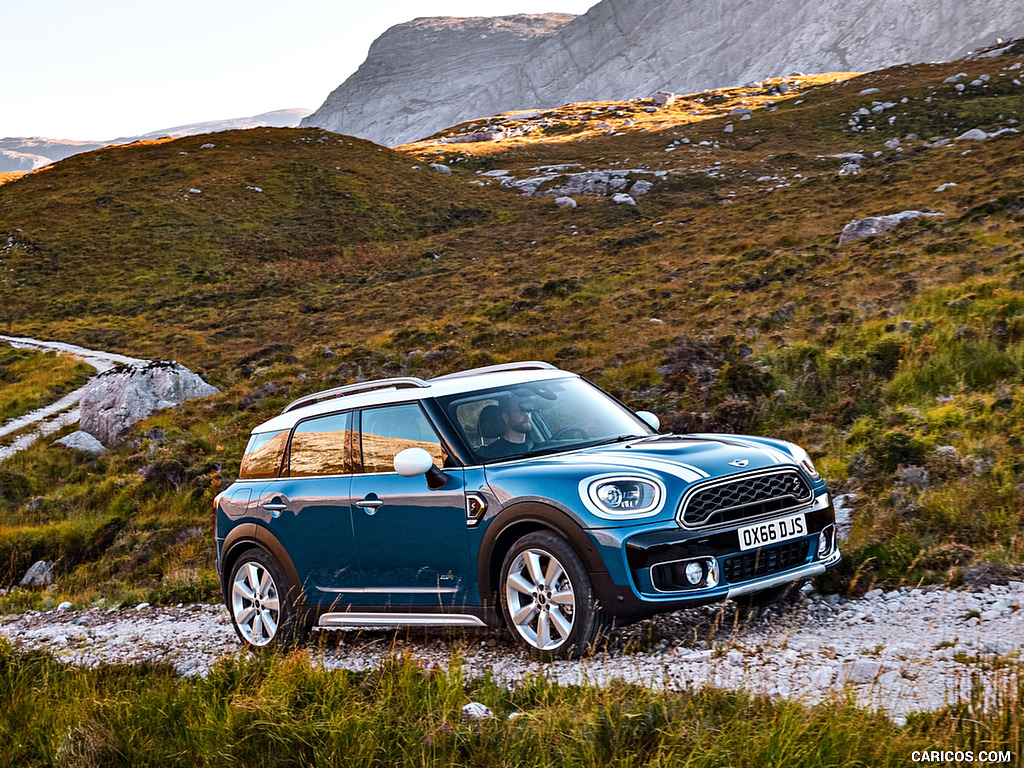 2017 MINI Cooper S Countryman ALL4 - Off-Road