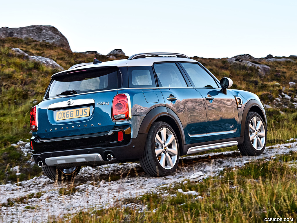 2017 MINI Cooper S Countryman ALL4 - Off-Road