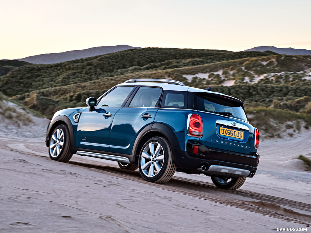 2017 MINI Cooper S Countryman ALL4 - Off-Road