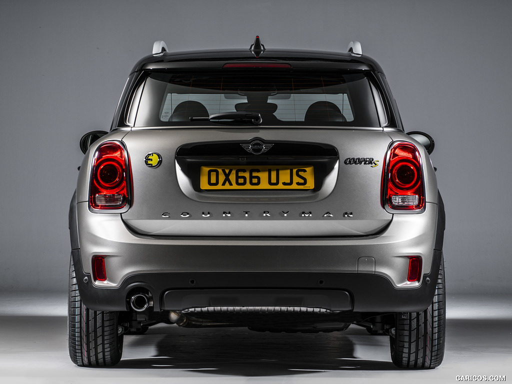 2017 MINI Cooper S E Countryman ALL4 Plug-in-Hybrid - Rear