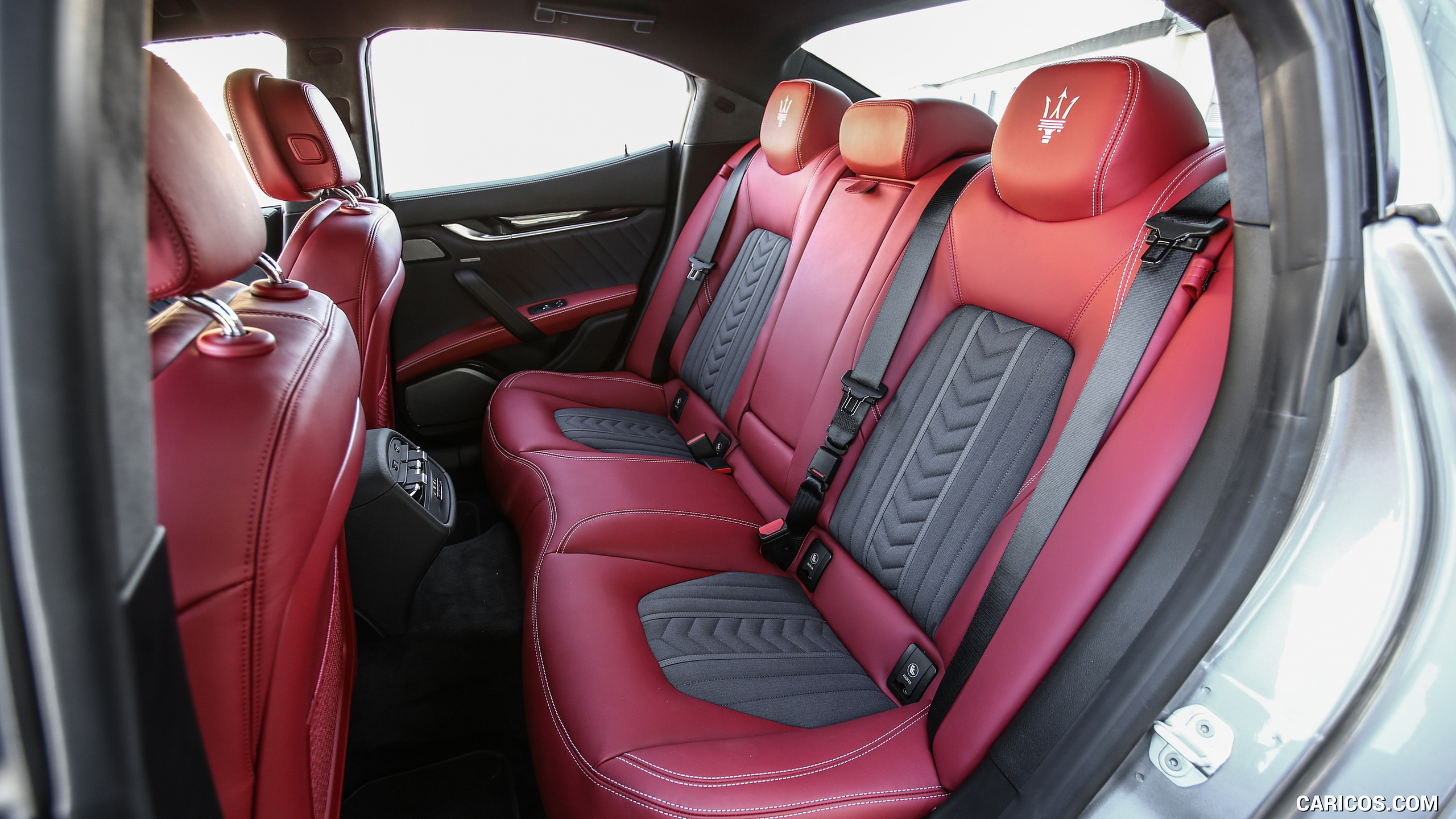 2017 Maserati Ghibli SQ4 Luxury Package - Interior, Rear Seats, #69 of 85