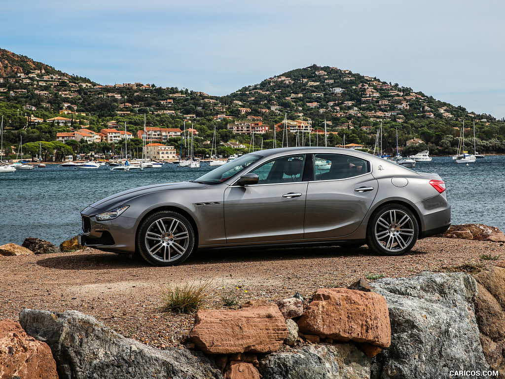 2017 Maserati Ghibli SQ4 Luxury Package - Side