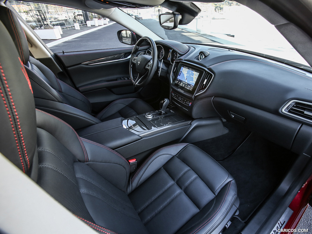 2017 Maserati Ghibli SQ4 Sport Package - Interior