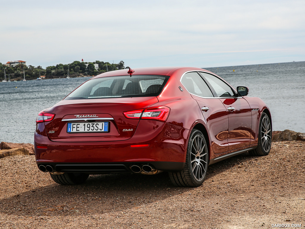 2017 Maserati Ghibli SQ4 Sport Package - Rear Three-Quarter