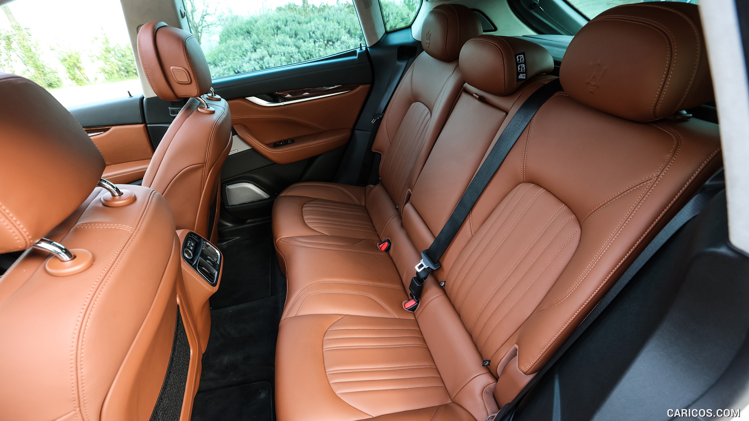 2017 Maserati Levante SUV - Interior, Rear Seats, #106 of 119