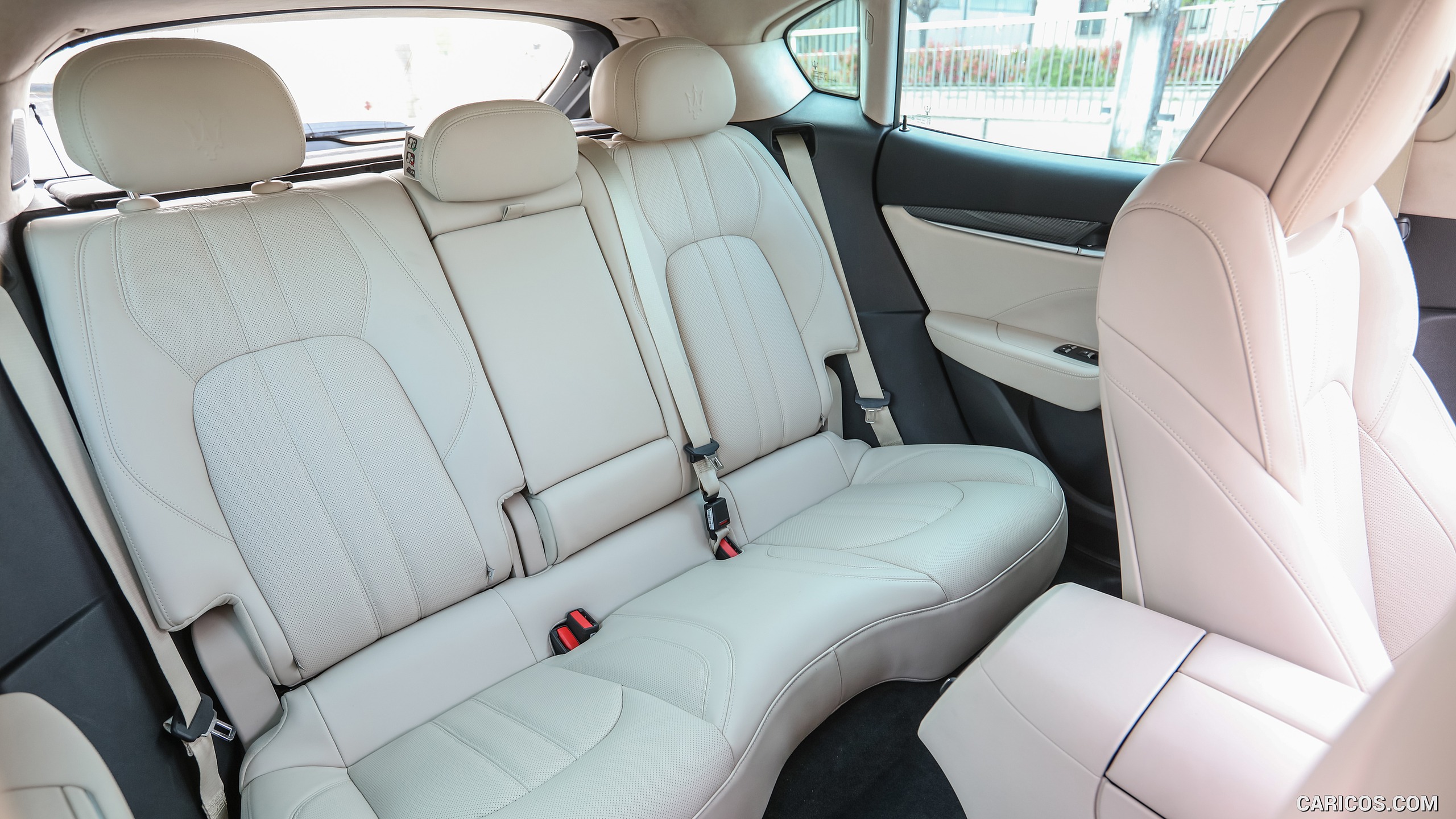 2017 Maserati Levante SUV - Interior, Rear Seats, #110 of 119